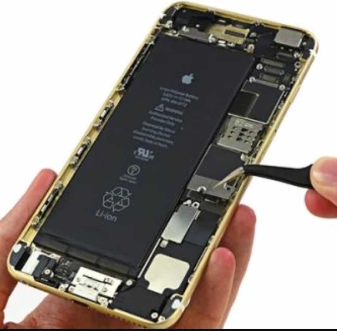 Is an Apple battery replacement reversible?